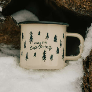 Never stop exploring | Emaille Tasse